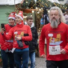 Festiwal Biegów Świętych Mikołajów w Toruniu
