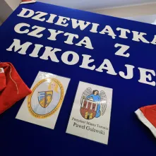 Dziewiątka czytała z Mikołajem, 8.12.2025