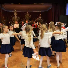 Dziewiątka czytała z Mikołajem, 8.12.2025