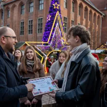 Prezydent podziękował młodzieży z ZSIŚ, 10.12.2025 
