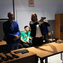 W Zespole Szkół Inżynierii Środowiska otwarto trzecią wirtualną strzelnicę. To kolejny krok miasta w rozwijaniu nowoczesnej edukacji obronnej i proobronnej młodzieży.