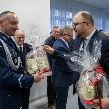 Z życzeniami spokojnej służby