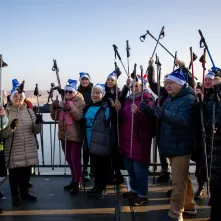 Anielski strażnik ruchu i zdrowia na moście, 19.12.2025