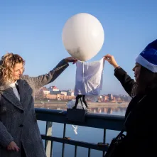 Anielski strażnik ruchu i zdrowia na moście, 19.12.2025