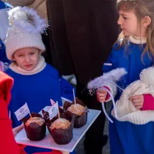 Aniołek prz ul. Szczytej 6 odsłonięty, 2.03.2026