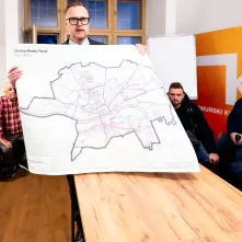 Otwarte spotkanie konsultacyjne dotyczące polityki parkingowej w Toruniu, 5.03.2026