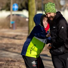 Międzypokoleniowy bieg w Parku Glazja