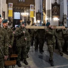 Droga Krzyżowa ulicami Torunia