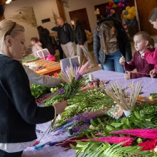 Leśne poszukiwanie pisanek na Barbarce