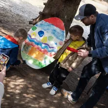 Leśne poszukiwanie pisanek na Barbarce