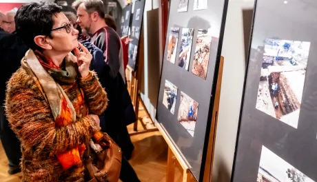 Wernisaż wystawy o zapomnianym nabrzeżu Torunia w Ratuszu Staromiejskim