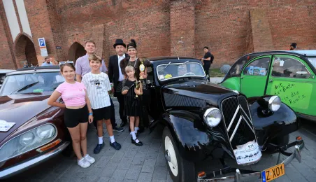 Parada i wystawa Citroena cz. 2, 17.08.2024 r.