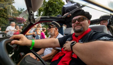 Parada i wystawa Citroena cz. 1, 17.08.2024 r.