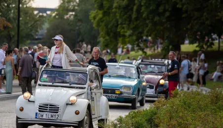 Parada i wystawa Citroena cz. 1, 17.08.2024 r.
