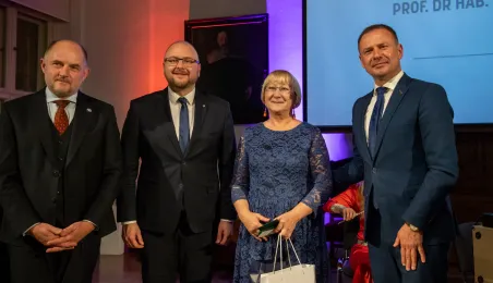 Wręczenie odznaczeń za zasługi dla turystyki - Daniela Szymańska