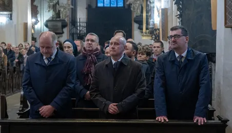 Nabożeństwo z okazji poświęcenia bazyliki katedralnej pw. śś. Jana Chrzciciela i Jana Ewangelisty. 