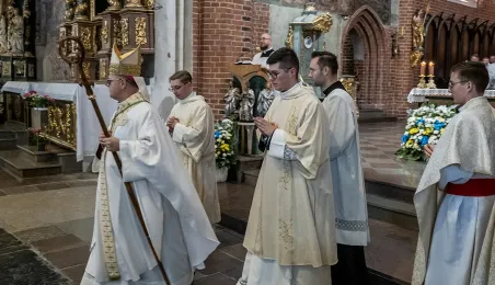 Nabożeństwo z okazji poświęcenia bazyliki katedralnej pw. śś. Jana Chrzciciela i Jana Ewangelisty. 