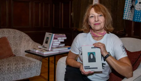 Anna Magalska, aktorka Teatru Horzycy, prezentowała fragmenty swojej książki “Yoko Ono. Wyobraź sobie… wolność międzyludzką”