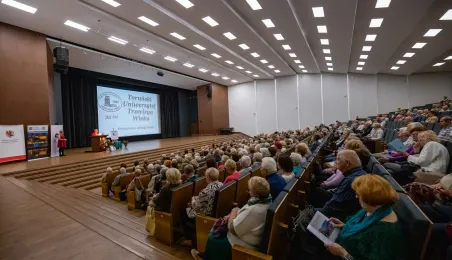 Inauguracja i jubileusz studentów trzeciego wieku