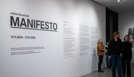 "Manifesto" - otwarcie wystawy Juliana Rosefelda w CSW