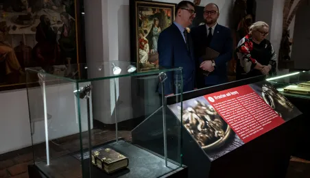Oprawy gotyckie na wystawie 
