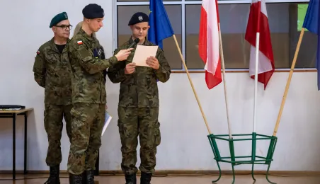 Otwarcie strzelnicy pneumatycznej w Zespole Szkół Samochodowych