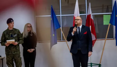 Otwarcie strzelnicy pneumatycznej w Zespole Szkół Samochodowych