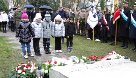 16. rocznica śmierci gen. Elżbiety Zawackiej