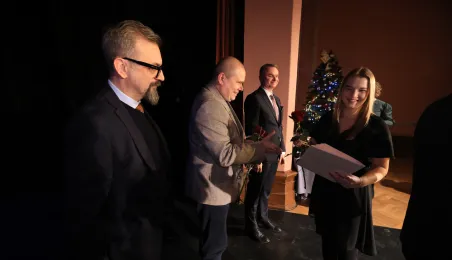 Wręczenie stypendiów miejskich studentom toruńskich uczelni wyższych