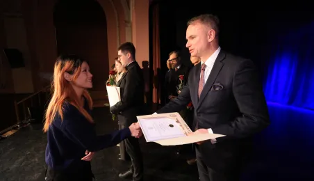 Wręczenie stypendiów miejskich studentom toruńskich uczelni wyższych