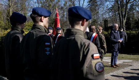 Urodzinowe kwiaty dla gen. Zawackiej, 19.03.2025 r.