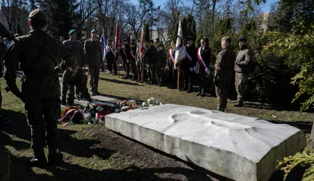 Urodzinowe kwiaty dla gen. Zawackiej, 19.03.2025 r.