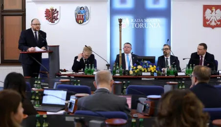 Nadzwyczajna sesja Rady Miasta i poprzedzający ją briefing prasowy