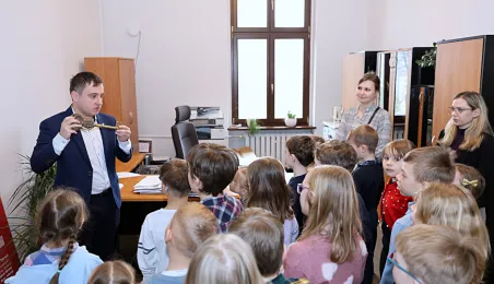 Uczniowie SP 12 w Urzędzie Miasta Torunia, 12.03.2025 r.