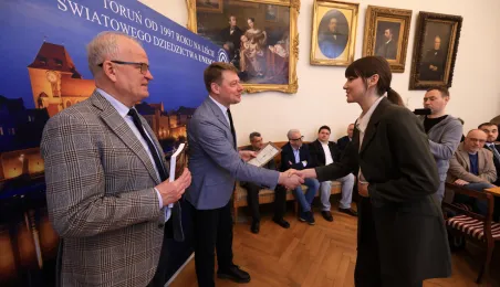 Najlepsze prace magisterskie i dyplomowe o Toruniu - wręczenie nagród