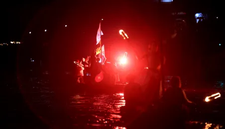 9. Festiwal Wisły - nocna parada łodzi i statków, widowisko światło-dźwięk