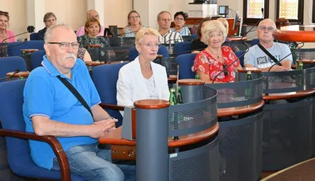 „60+ z PTTK” z wizytą w Urzędzie Miasta Torunia