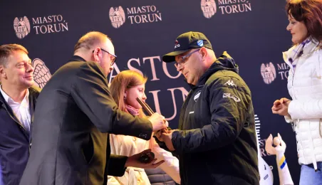 W czwartkowy wieczór (2 października) drużyna PRES Grupa Deweloperska Toruń spotkała się z kibicami na Rynku Staromiejskim.