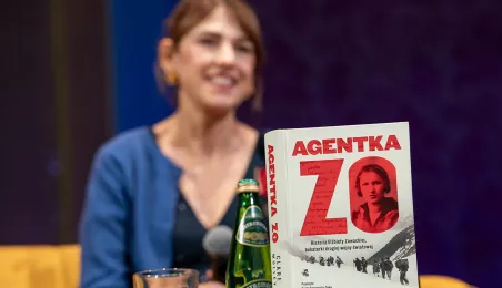 Spotkanie z Clare Mulley, autorką książki "Agentka Zo. Historia Elżbiety Zawackiej"