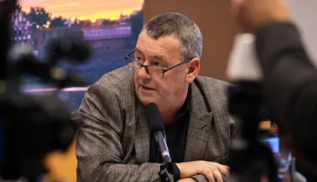 24 października br. w Urzędzie Miasta Torunia odbyła się konferencja prasowa, w trakcie której zaprezentowaliśmy zmiany w organizacji ruchu, funkcjonowaniu komunikacji miejskiej w okresie Wszystkich Świętych.