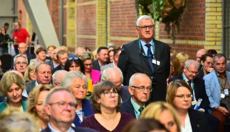 80-lecie Zespołu Szkół Inżynierii Środowiska w Toruniu, wręczenie Medalu "Za Zasługi dla Miasta Torunia"