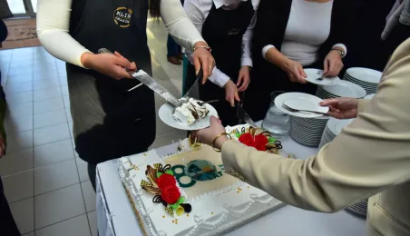 80-lecie Zespołu Szkół Inżynierii Środowiska w Toruniu, wręczenie Medalu "Za Zasługi dla Miasta Torunia"