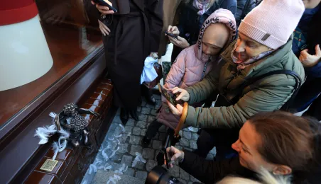 Toruńska starówka wzbogaciła się o kolejnego, siódmego aniołka.