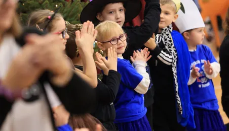 X Integracyjne Spotkanie Mikołajkowe w ZS nr 19, 4.12.2025