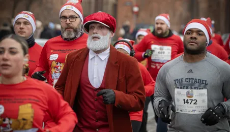Festiwal Biegów Świętych Mikołajów w Toruniu