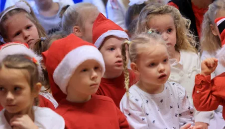 Dziewiątka czytała z Mikołajem, 8.12.2025