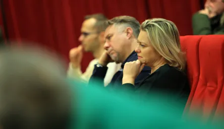 W ramach trwających 12. Dni Grzegorza Ciechowskiego w kinie Centrum Sztuki Współczesnej "Znaki Czasu" odbyło się spotkanie z członkami zespołu Republika.