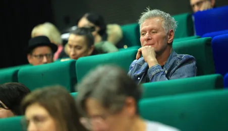 W ramach trwających 12. Dni Grzegorza Ciechowskiego w kinie Centrum Sztuki Współczesnej "Znaki Czasu" odbyło się spotkanie z członkami zespołu Republika.