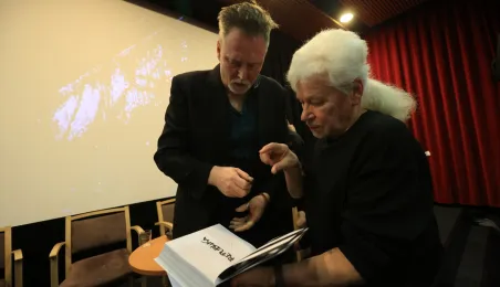 W ramach trwających 12. Dni Grzegorza Ciechowskiego w kinie Centrum Sztuki Współczesnej "Znaki Czasu" odbyło się spotkanie z członkami zespołu Republika.