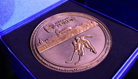 Toruń świętuje 100-lecie hokeja na lodzie